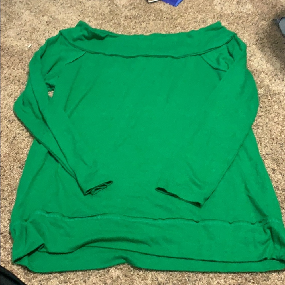 Gibson wife neck light weight sweater